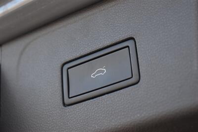 2024 Volkswagen Atlas Peak Edition SE 4Motion - Photo 10 - Heber City, UT 84032