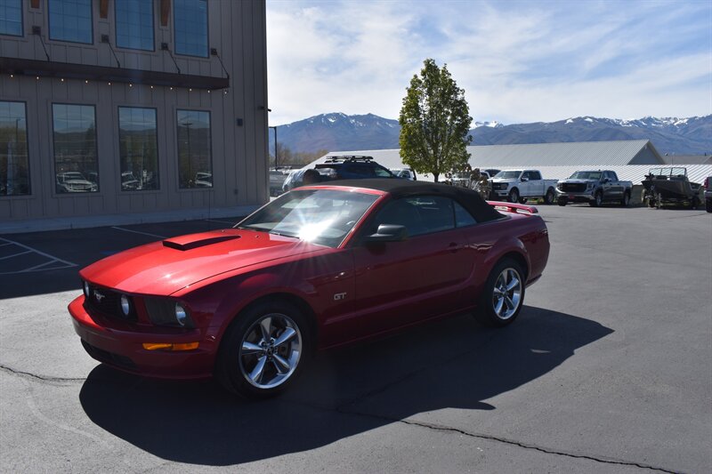 2007 Ford Mustang GT Deluxe - Photo 2 - Heber City, UT 84032