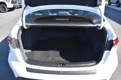 2026 Toyota Corolla LE - Photo 8 - Heber City, UT 84032