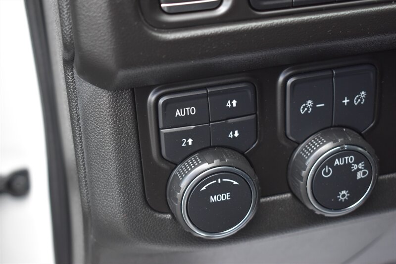 2024 Chevrolet Suburban High Country - Photo 27