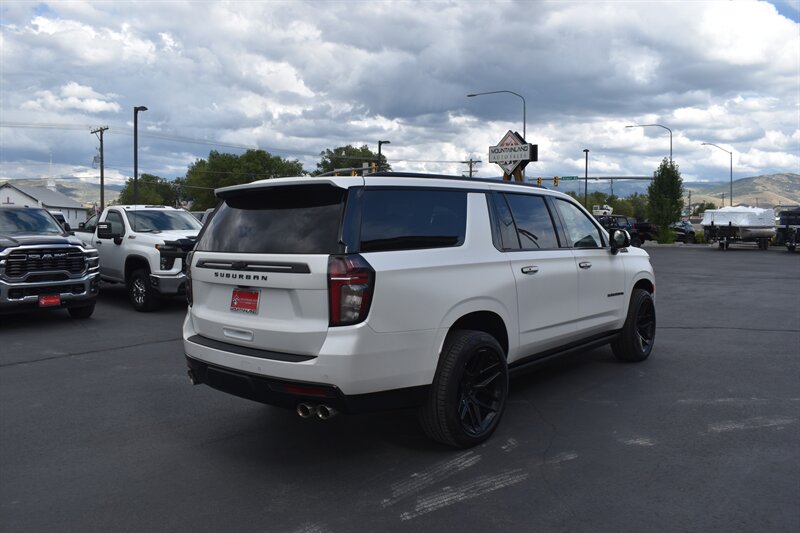 2024 Chevrolet Suburban High Country - Photo 6