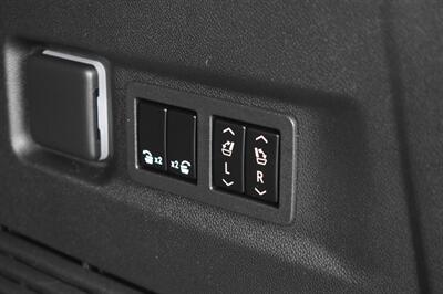 2024 Chevrolet Suburban High Country   - Photo 10 - Heber City, UT 84032
