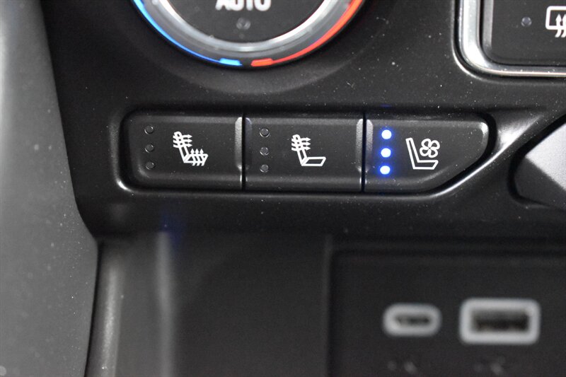 2024 Chevrolet Suburban High Country - Photo 29