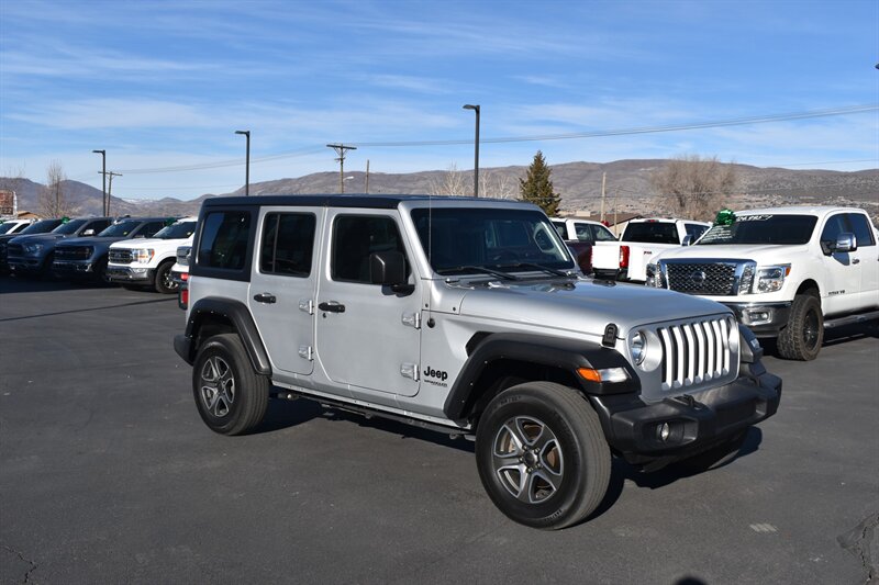 2022 Jeep Wrangler Unlimited Sport S's photo