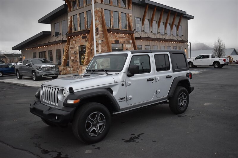 2022 Jeep Wrangler Unlimited Sport S  