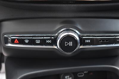 2024 Volvo XC40 B5 Core Dark Theme   - Photo 25 - Heber City, UT 84032