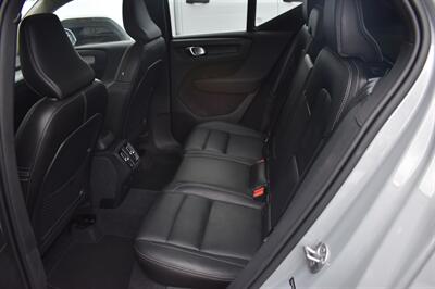 2024 Volvo XC40 B5 Core Dark Theme   - Photo 12 - Heber City, UT 84032