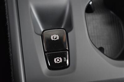 2024 Volvo XC40 B5 Core Dark Theme   - Photo 22 - Heber City, UT 84032