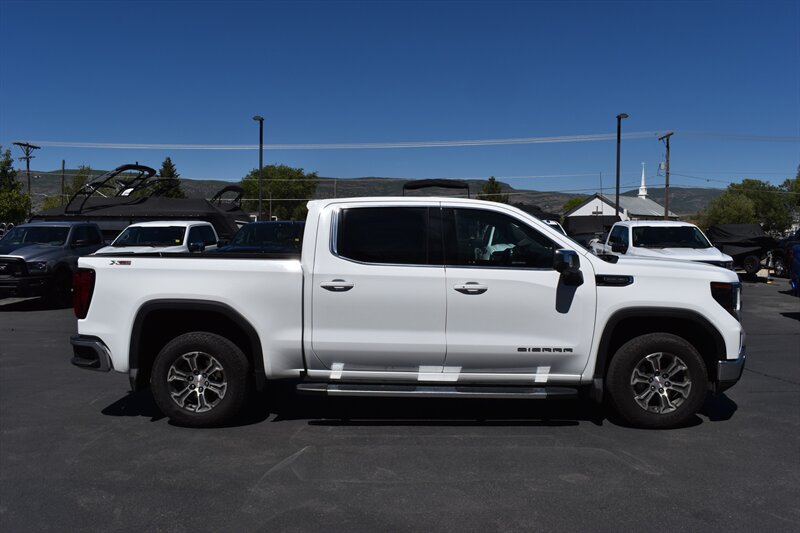 2024 GMC Sierra 1500 SLE - Photo 4 - Heber City, UT 84032