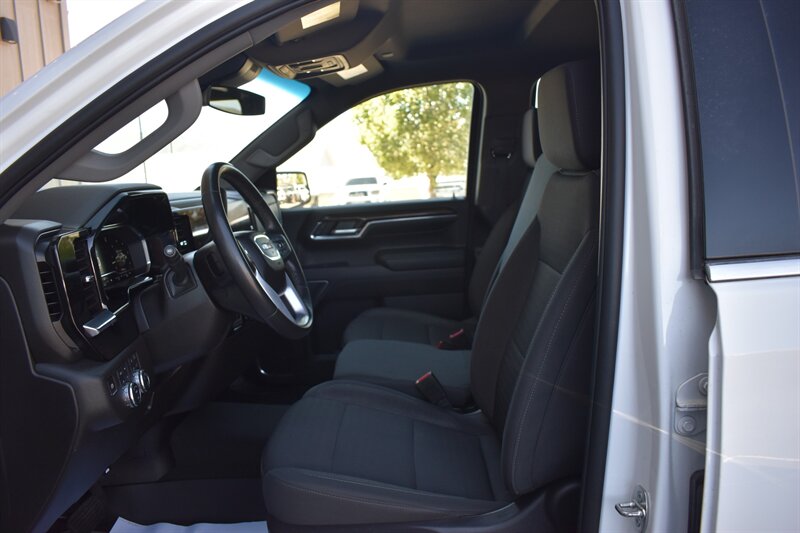 2024 GMC Sierra 1500 SLE - Photo 16 - Heber City, UT 84032