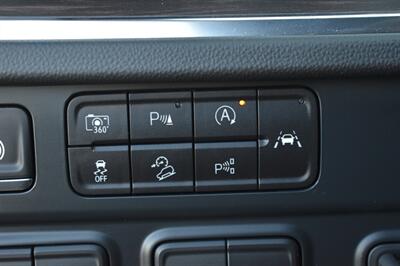 2025 Chevrolet Suburban LS - Photo 21 - Heber City, UT 84032