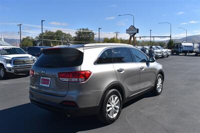 2017 Kia Sorento LX   - Photo 5 - Heber City, UT 84032