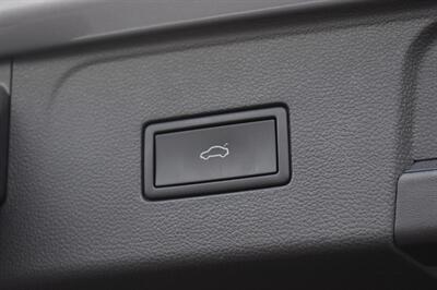 2024 Volkswagen Atlas SE 4Motion - Photo 10 - Heber City, UT 84032