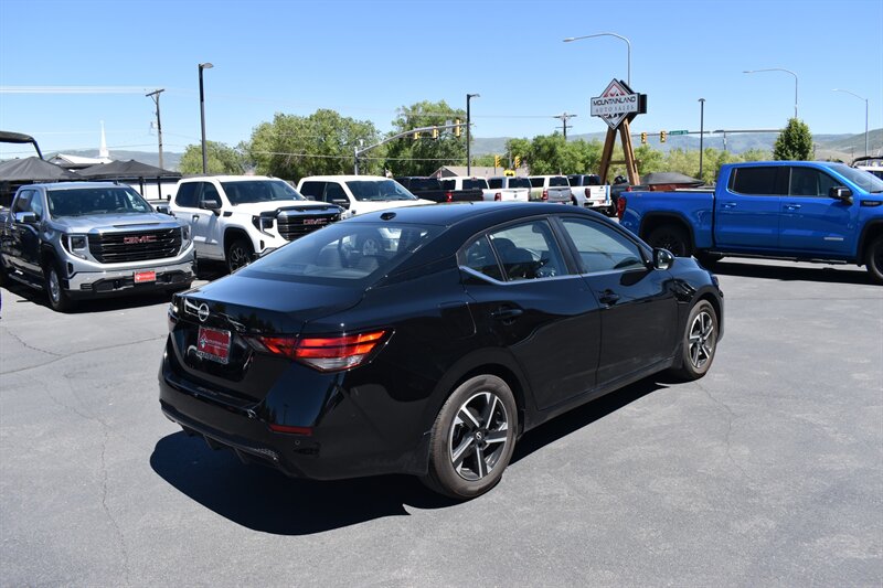 2025 Nissan Sentra SV - Photo 6 - Heber City, UT 84032