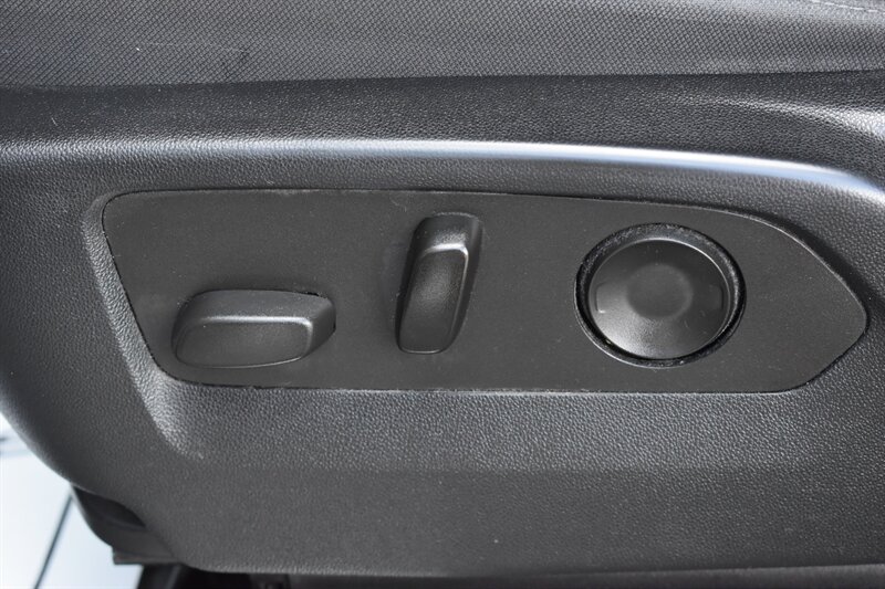 2022 Chevrolet Silverado 1500 LT - Photo 14 - Heber City, UT 84032