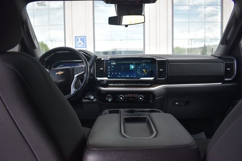 2022 Chevrolet Silverado 1500 LT - Photo 11 - Heber City, UT 84032