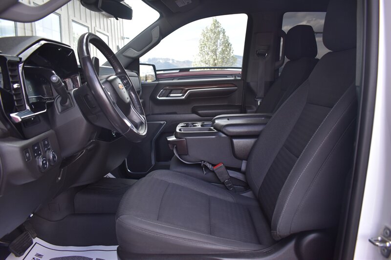 2022 Chevrolet Silverado 1500 LT - Photo 12 - Heber City, UT 84032