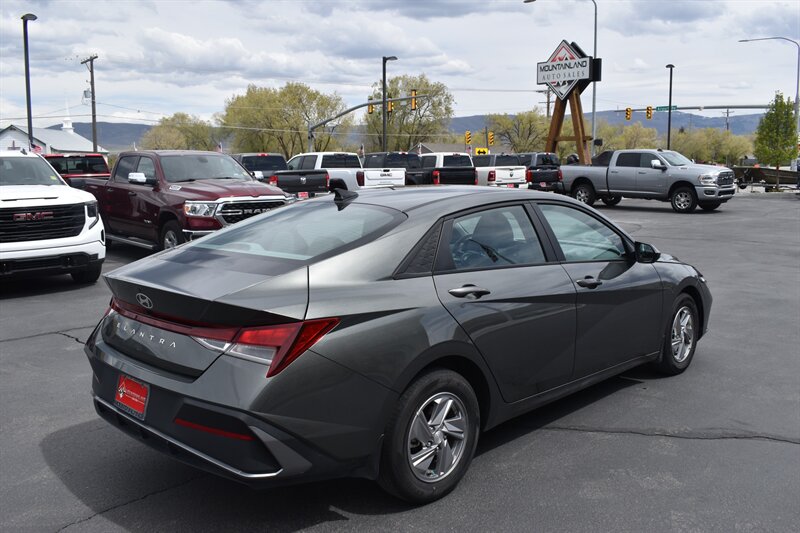 2024 Hyundai ELANTRA SE - Photo 5 - Heber City, UT 84032