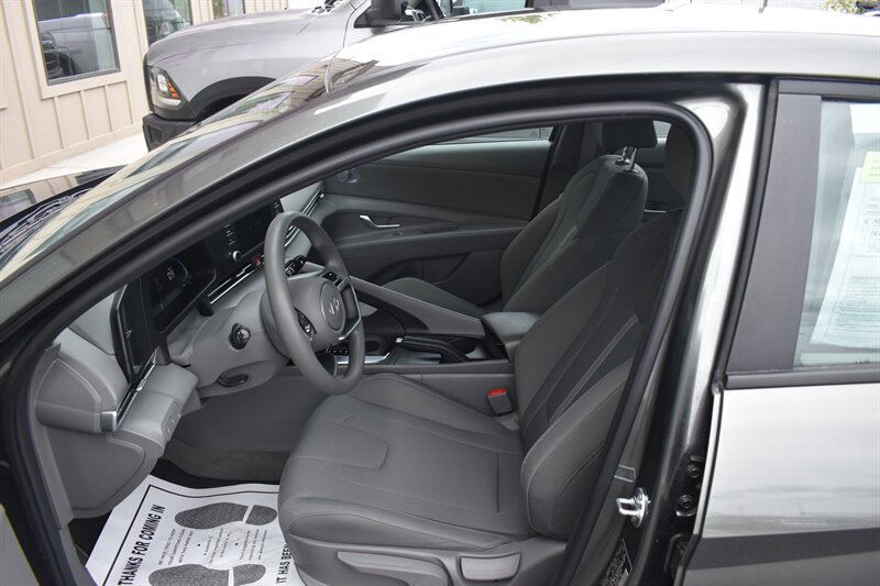 2024 Hyundai ELANTRA SE - Photo 12 - Heber City, UT 84032
