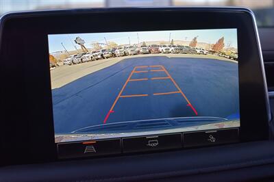 2022 GMC Yukon XL SLE   - Photo 35 - Heber City, UT 84032