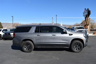 2022 GMC Yukon XL SLE   - Photo 3 - Heber City, UT 84032