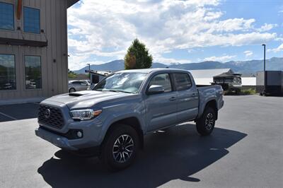 2020 Toyota Tacoma TRD Sport   - Photo 2 - Heber City, UT 84032