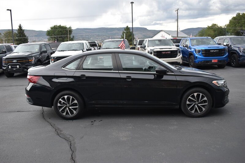 2022 Volkswagen Jetta S - Photo 4 - Heber City, UT 84032