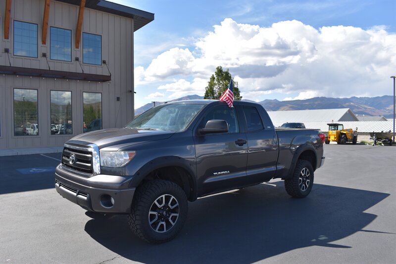 2012 Toyota Tundra SR5  