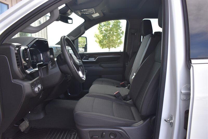 2025 GMC Sierra 3500HD SLE - Photo 14 - Heber City, UT 84032