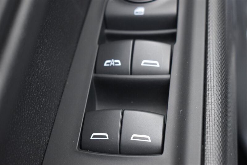 2024 GMC Sierra 1500 Pro - Photo 17 - Heber City, UT 84032