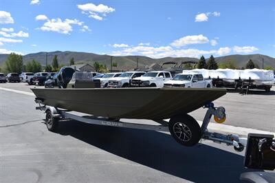 2026 Lowe Roughneck 2070 Side Console 115hp Mercury 4-Stroke - Photo 2 - Heber City, UT 84032
