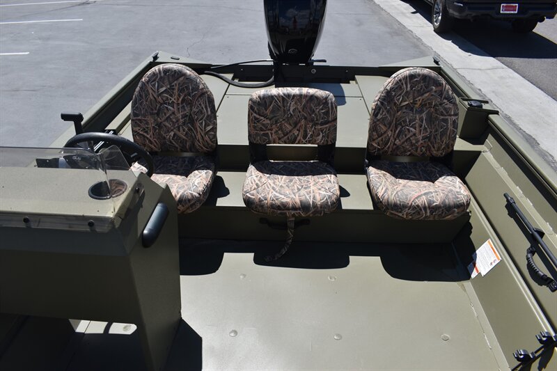 2026 Lowe Roughneck 2070 Side Console 115hp Mercury 4-Stroke - Photo 13 - Heber City, UT 84032