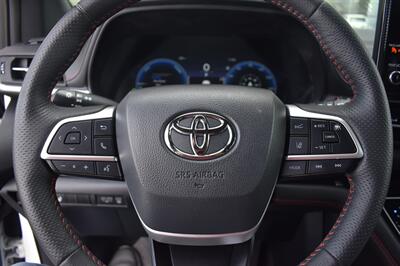 2025 Toyota Sienna XSE 7-Passenger   - Photo 35 - Heber City, UT 84032