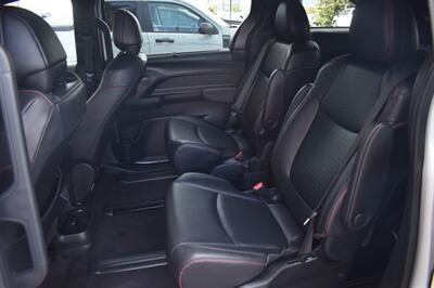 2025 Toyota Sienna XSE 7-Passenger   - Photo 14 - Heber City, UT 84032