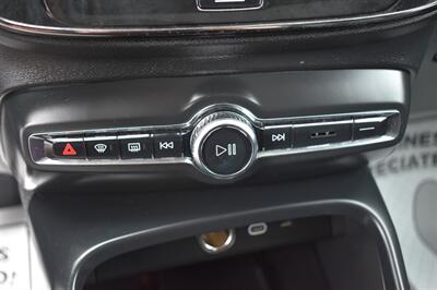 2024 Volvo XC40 B5 Core Dark Theme   - Photo 23 - Heber City, UT 84032