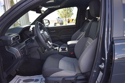 2025 Toyota Tacoma TRD Off-Road   - Photo 13 - Heber City, UT 84032
