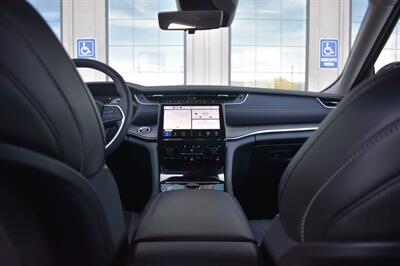 2023 Jeep Grand Cherokee Limited   - Photo 14 - Heber City, UT 84032