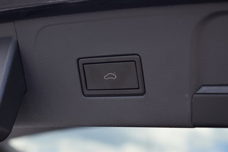 2019 Volkswagen Atlas V6 SE 4Motion - Photo 9 - Heber City, UT 84032