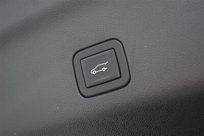2025 Chevrolet Tahoe LT   - Photo 11 - Heber City, UT 84032