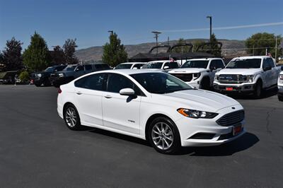 2017 Ford Fusion Hybrid S Sedan