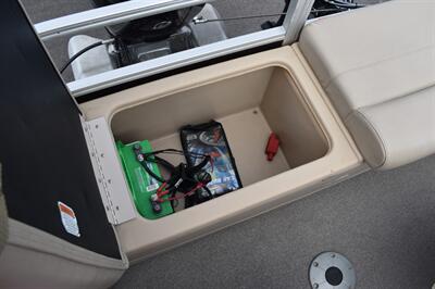 2017 Sun Tracker 24 DLX Fishing Barge - Photo 28 - Heber City, UT 84032