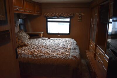2014 Four Winds Thor 33SW - Photo 48 - Heber City, UT 84032