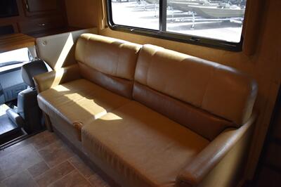 2014 Four Winds Thor 33SW - Photo 29 - Heber City, UT 84032