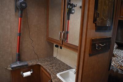 2014 Four Winds Thor 33SW - Photo 46 - Heber City, UT 84032