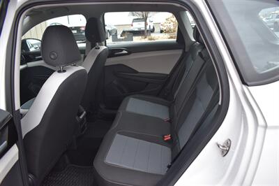 2025 Volkswagen Taos S 4Motion   - Photo 10 - Heber City, UT 84032