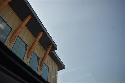 2021 Toyota Highlander Hybrid XLE   - Photo 34 - Heber City, UT 84032