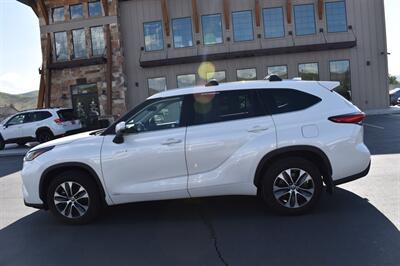 2021 Toyota Highlander Hybrid XLE   - Photo 4 - Heber City, UT 84032