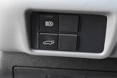 2021 Toyota Highlander Hybrid XLE   - Photo 22 - Heber City, UT 84032