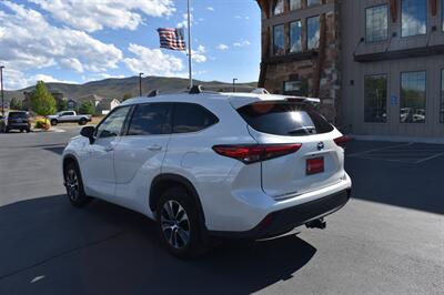 2021 Toyota Highlander Hybrid XLE   - Photo 6 - Heber City, UT 84032