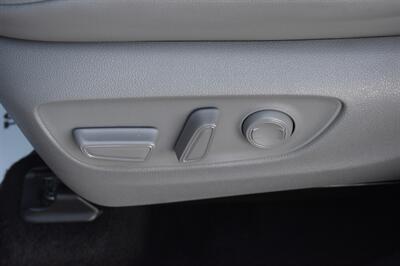 2021 Toyota Highlander Hybrid XLE   - Photo 18 - Heber City, UT 84032